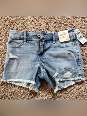 NWT girls Abercrombie shorts